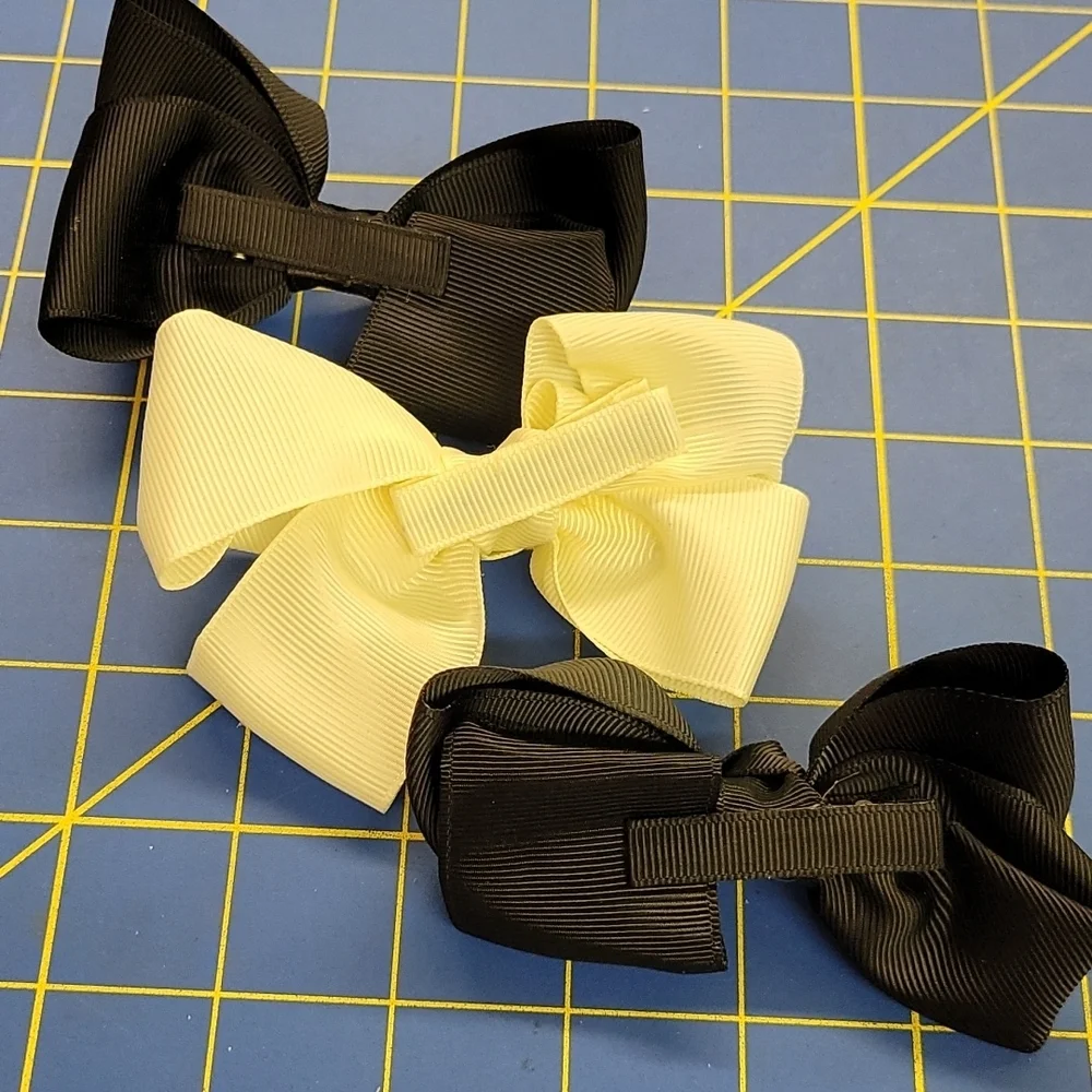 Grosgrain Black x 2 & White x 1 - 4